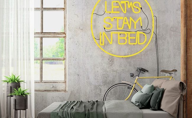 Today’s Trends: How to Decorate with Neon Signs at Home