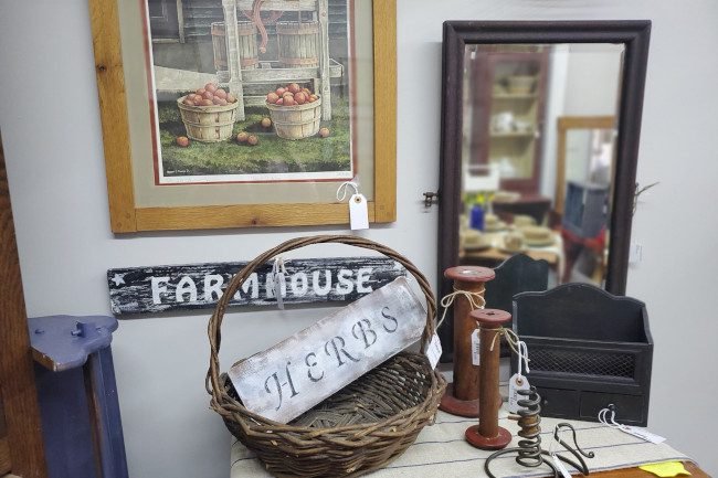 3 Home Décor Pieces You Need in Your Home